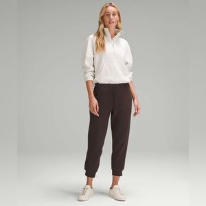 Authentic Scuba Cropped high rise jogger